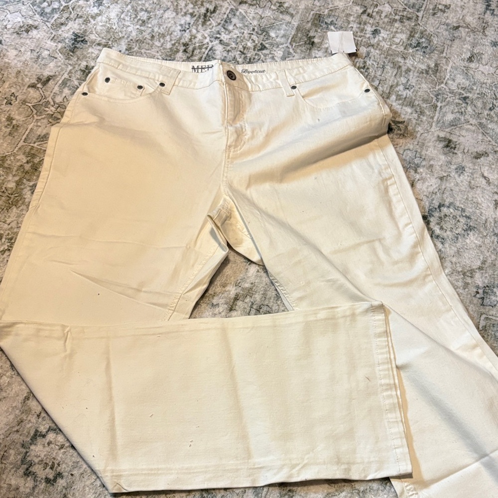 Merona white Jeans (tall)